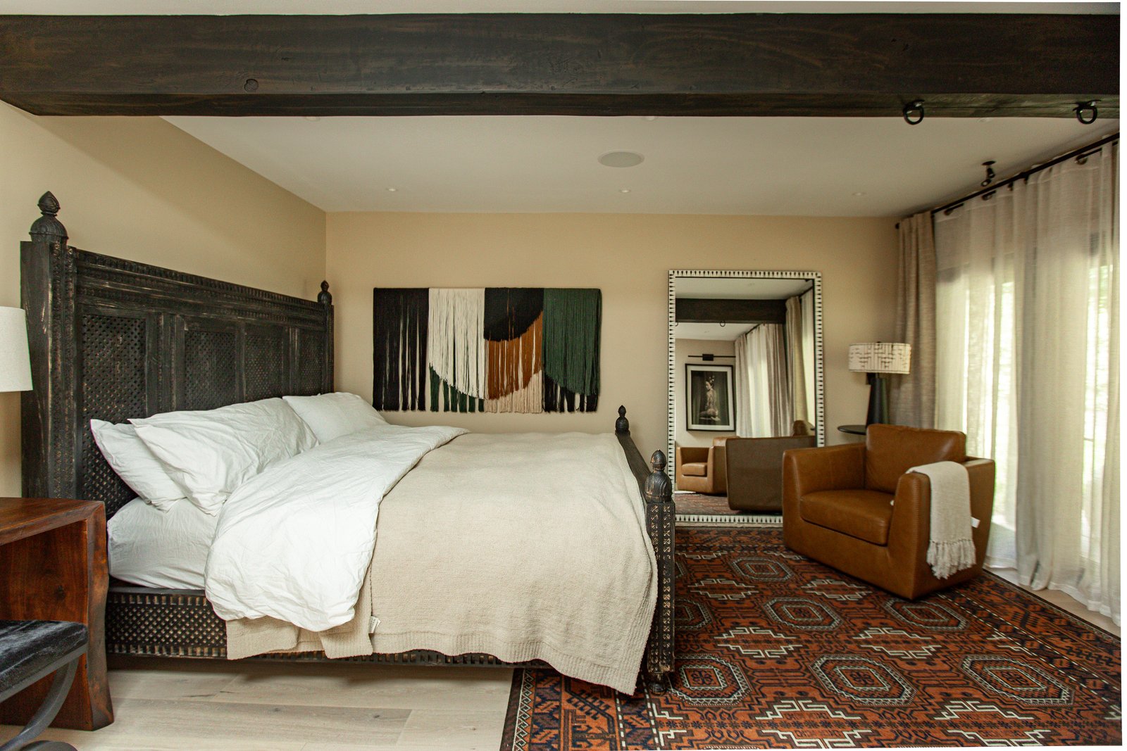 Villa - Main Room